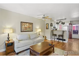 Photo #3: 931911 Listing