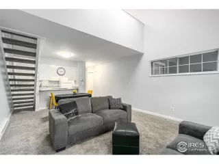 Photo #3: 931953 Listing