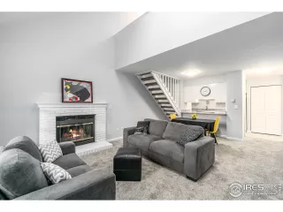 Photo #4: 931953 Listing