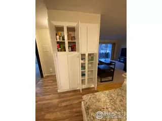 Photo #6: 932007 Listing