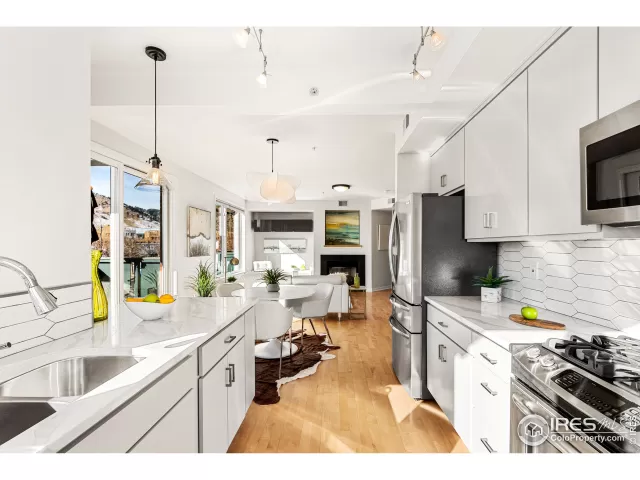 MLS: 932016 Condo For Sale