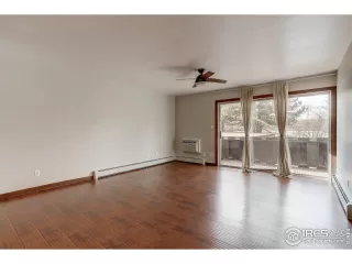 Photo #5: 932020 Listing