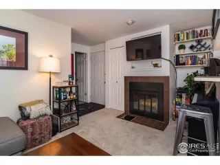 Photo #5: 932100 Listing 