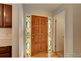 Photo #2: 932203 Listing