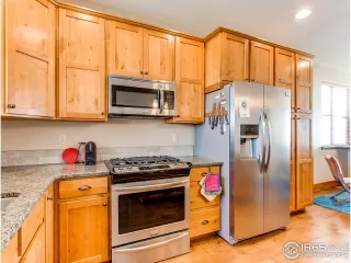 Photo #6: 932241 Listing