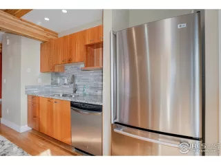 Photo #3: 932251 Listing