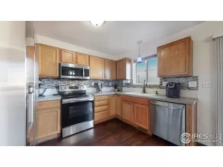 Photo #4: 932255 Listing 