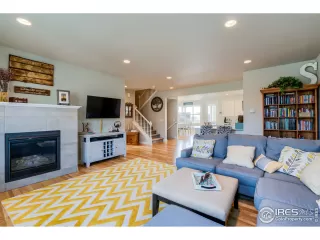 Photo #2: 932268 Listing