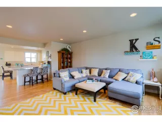 Photo #3: 932268 Listing