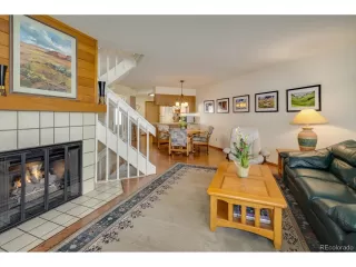 Photo #5: 9322809 Listing 