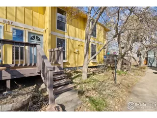 Photo #4: 932365 Listing