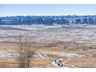 Photo #2: 932369 Listing