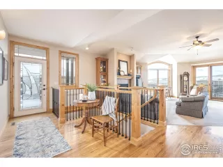 Photo #3: 932369 Listing