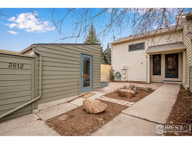 MLS: 932448 Condo For Sale