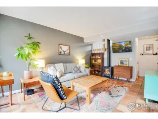 Photo #6: 932448 Listing 