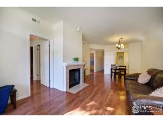 Photo #4: 932452 Listing