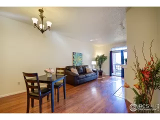 Photo #6: 932452 Listing