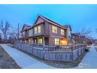 Photo #1: 932500 Listing 