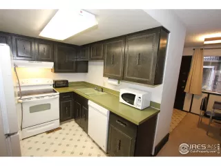 Photo #3: 932514 Listing 