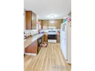 Photo #2: 932523 Listing