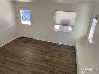 Photo #6: 932546 Listing