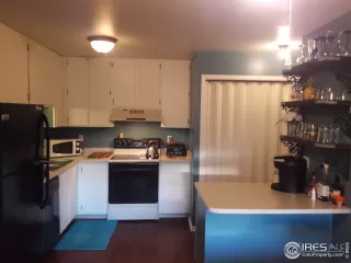 Photo #2: 932597 Listing