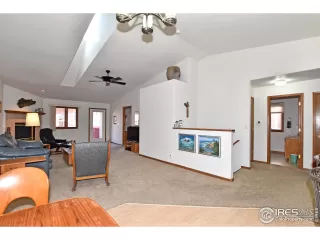 Photo #6: 932655 Listing