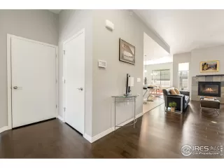 Photo #5: 932673 Listing 