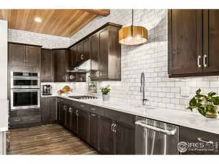 Photo #5: 932718 Listing 