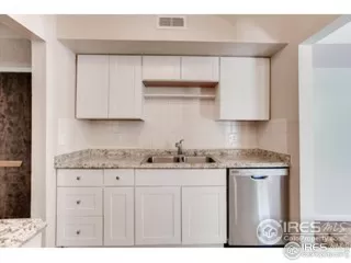 Photo #5: 932739 Listing