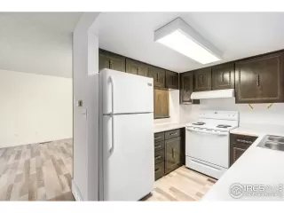 Photo #4: 932761 Listing