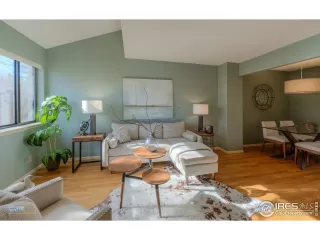 Photo #3: 932786 Listing 