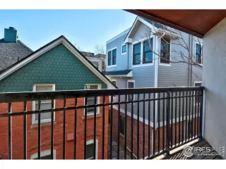 Photo #6: 932797 Listing