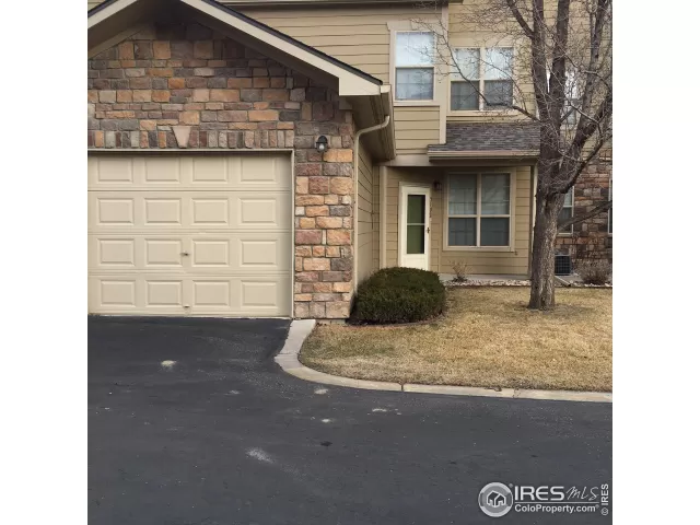 MLS: 932898 Condo For Sale