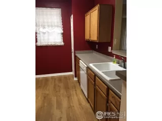 Photo #3: 932898 Listing