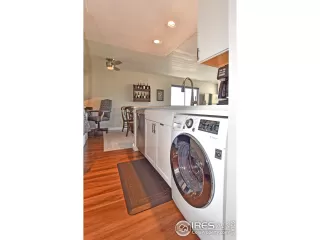 Photo #4: 932908 Listing