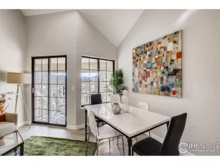 Photo #4: 932909 Listing