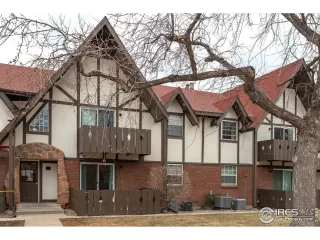 Photo #1: 932918 Listing