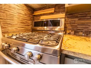 Photo #4: 932923 Listing 