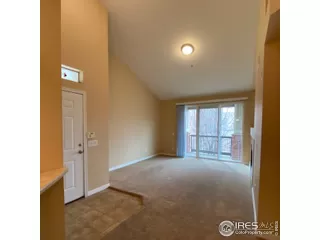 Photo #4: 932951 Listing