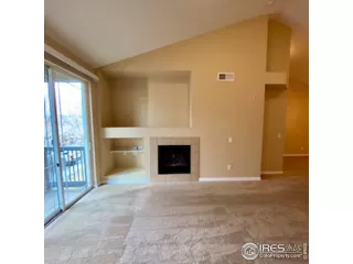 Photo #6: 932951 Listing