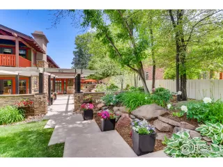 Photo #2: 932977 Listing 