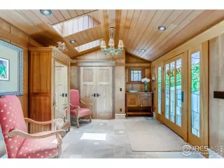 Photo #5: 932977 Listing 