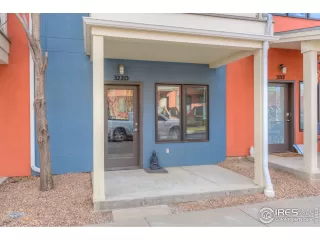 Photo #1: 932999 Listing