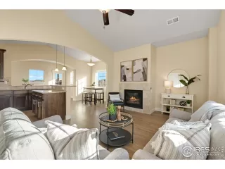 Photo #3: 933044 Listing