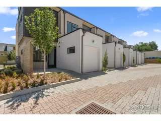 Photo #3: 933055 Listing 