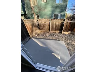 Photo #5: 933072 Listing