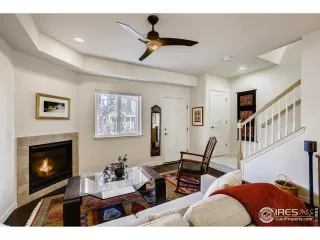 Photo #5: 933105 Listing