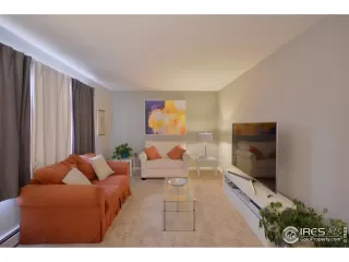 Photo #4: 933177 Listing