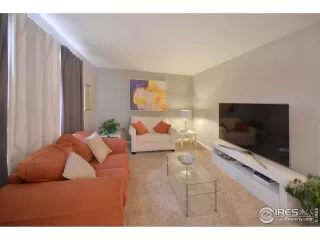 Photo #6: 933177 Listing